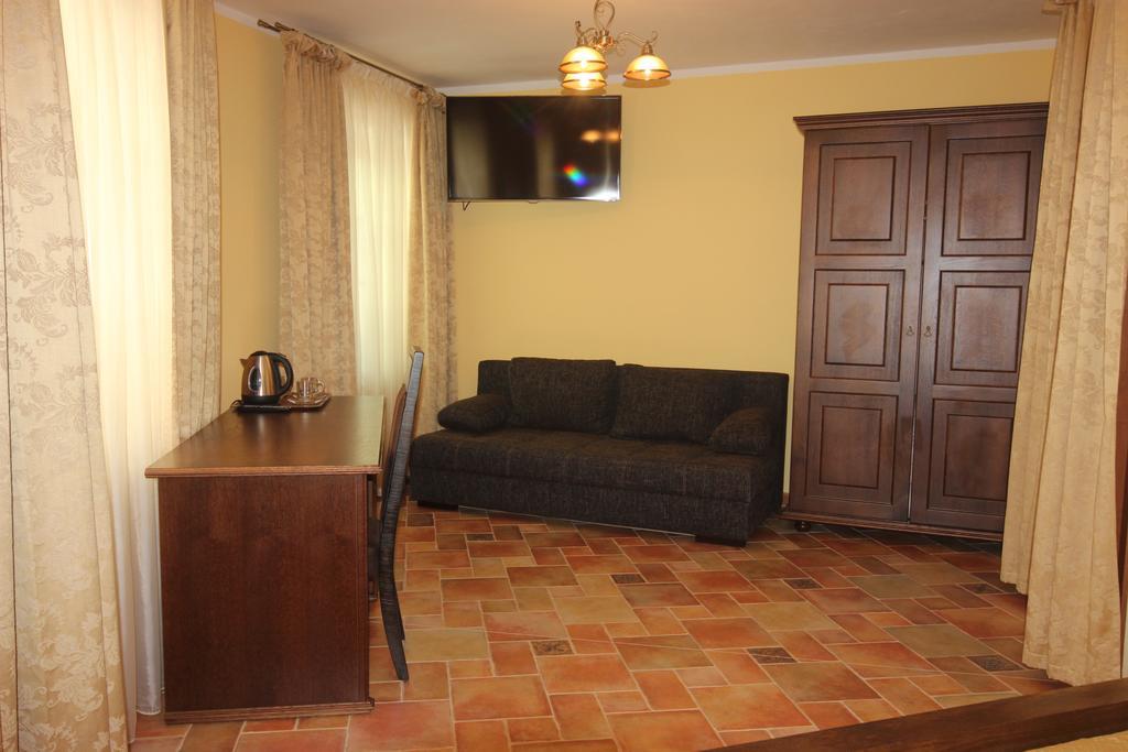 Hotel Pelikan Тршебонь Номер фото